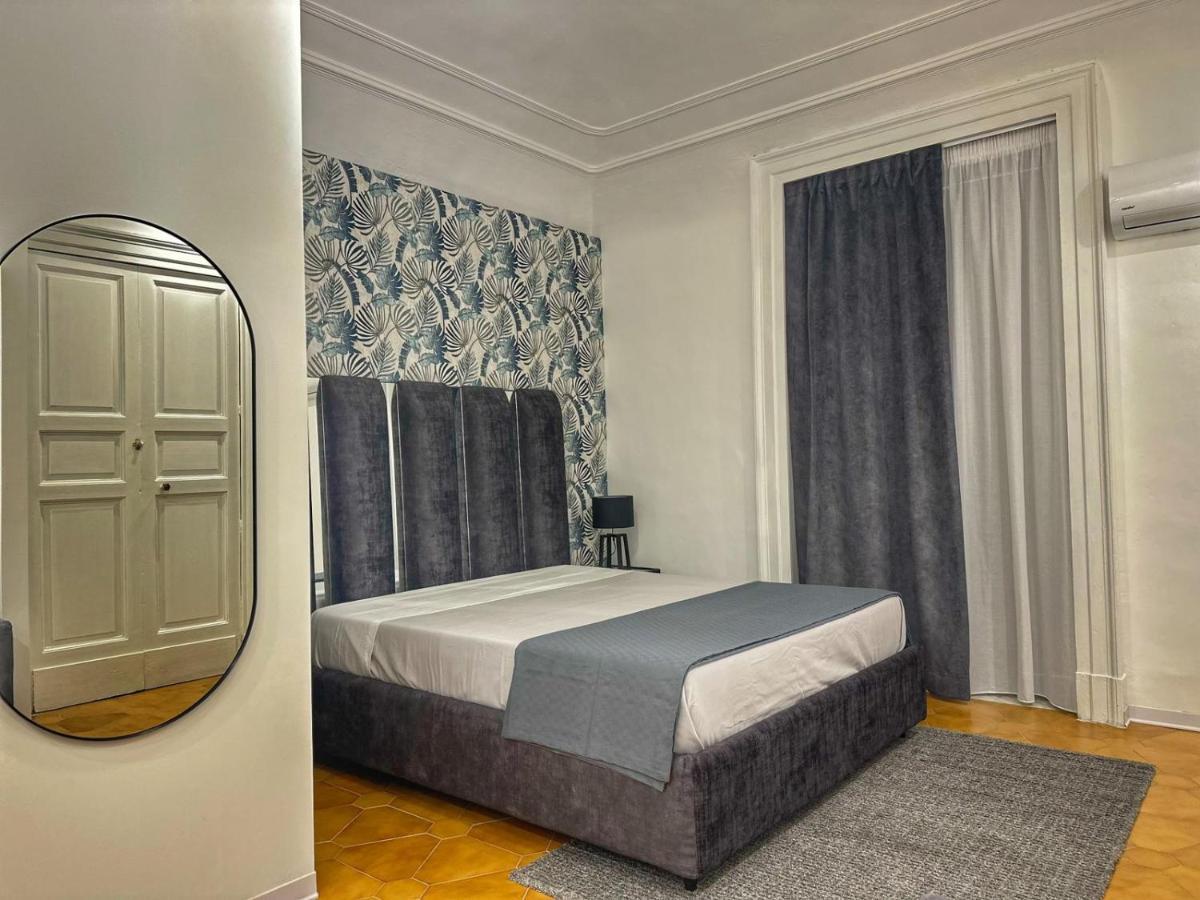 Boutique Rooms B&B Catania Bagian luar foto