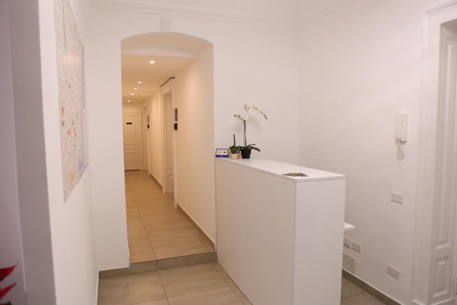 Boutique Rooms B&B Catania Bagian luar foto