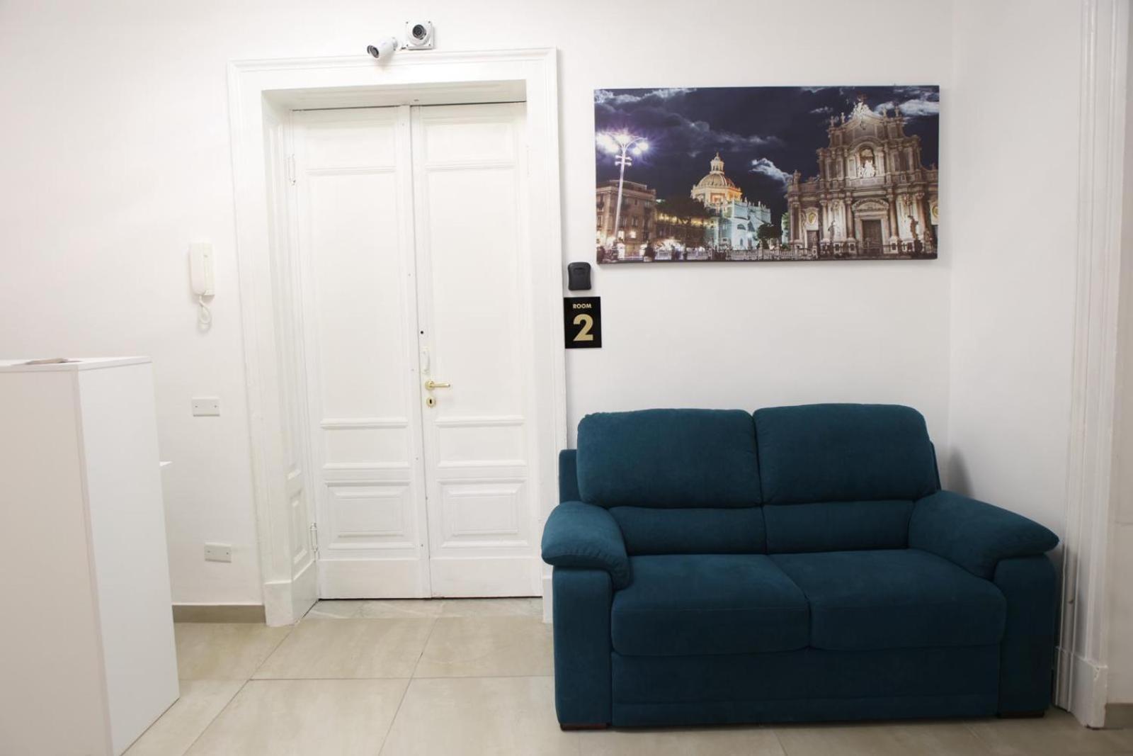 Boutique Rooms B&B Catania Bagian luar foto